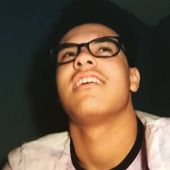 Meet your Posher, David - Picture 1 of 1